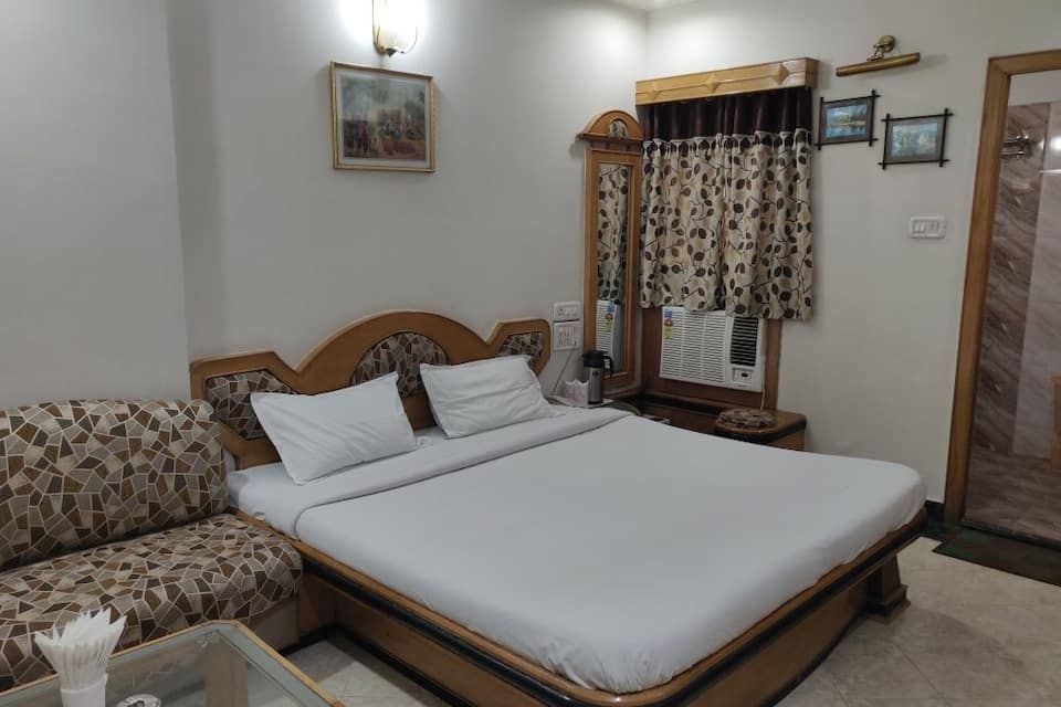 undefined Hotel Sudarshan 4