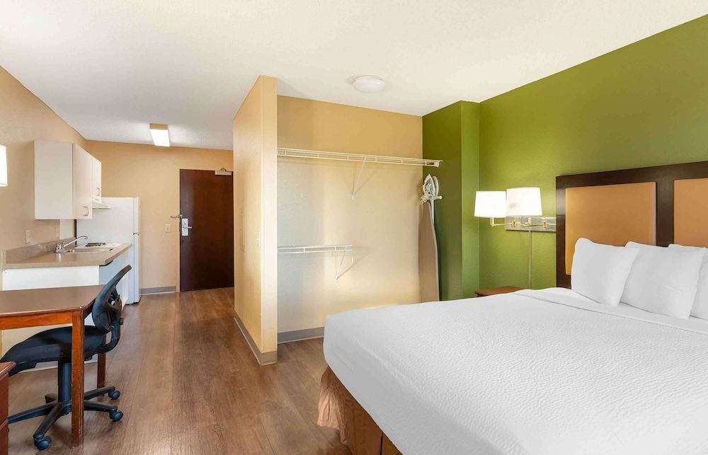 Studio, 1 Queen Bed, Accessible, Non Smoking