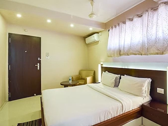 Double Deluxe Non AC