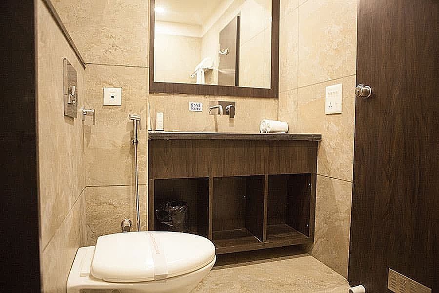 Hotel RG Inn Deluxe Room 7