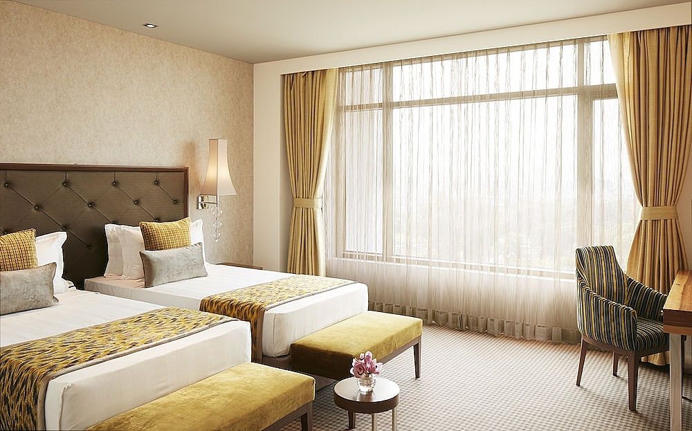 undefined Taj Swarna 8