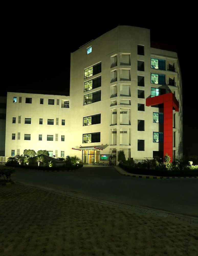 Fairvacanze Inns & Suites