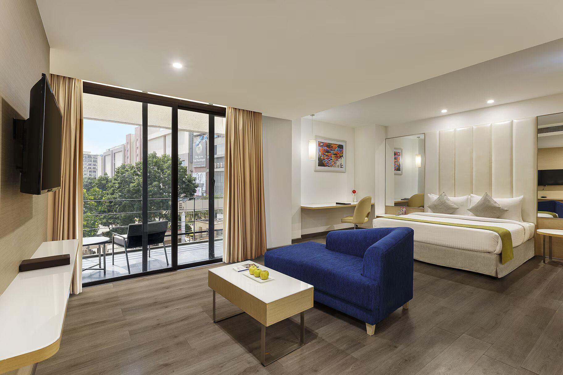 PREMIUM DOUBLE OR TWIN ROOM 1 TWIN BED