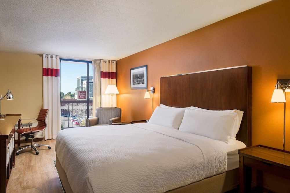 Room, 1 King Bed, Non Smoking
