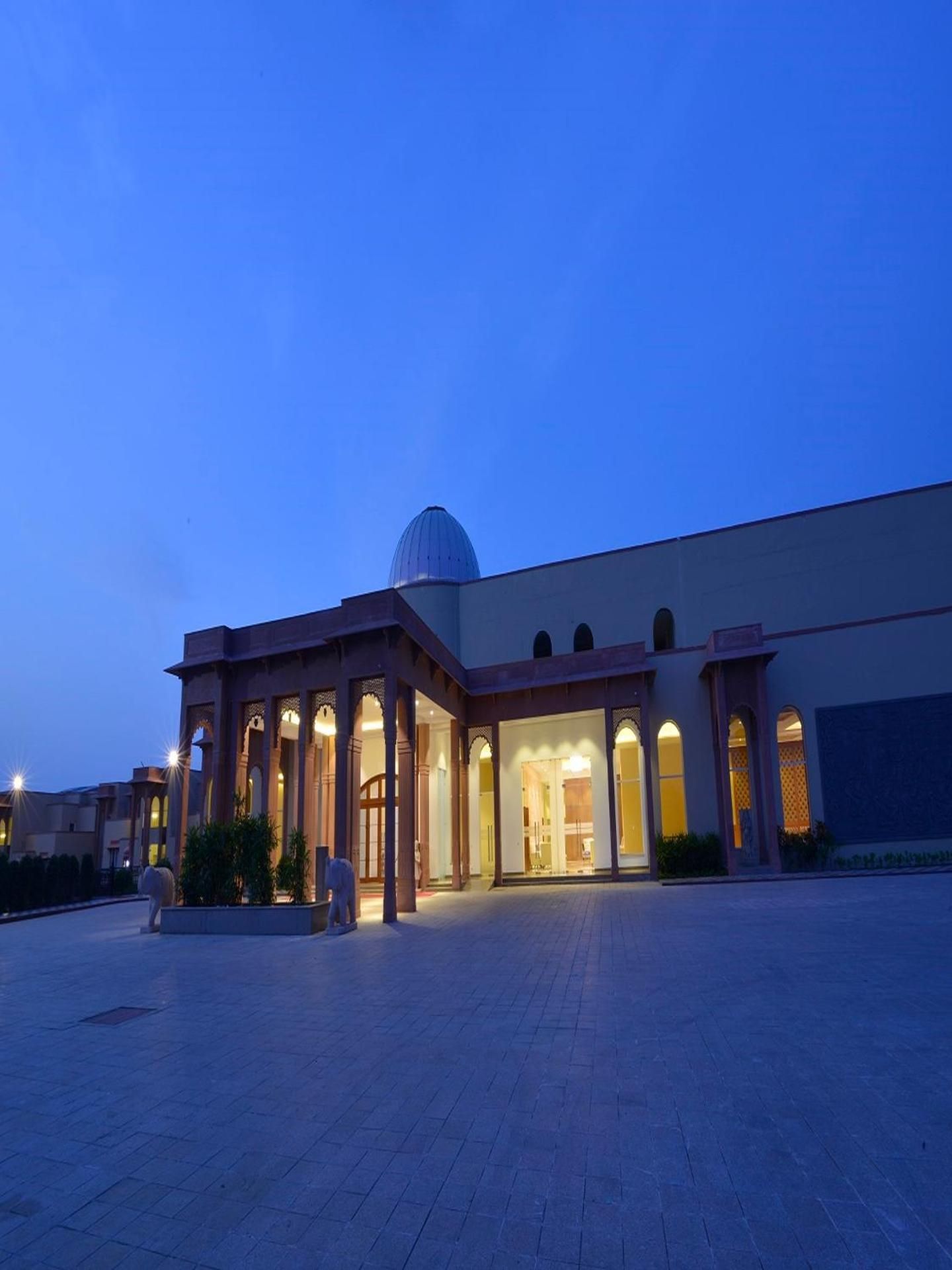Hotel Exterior