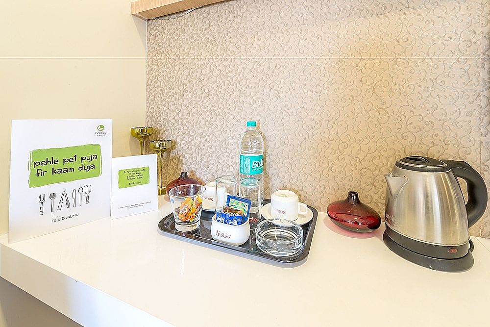 Treebo Nestlay Airport Alandur Deluxe Double Room 6