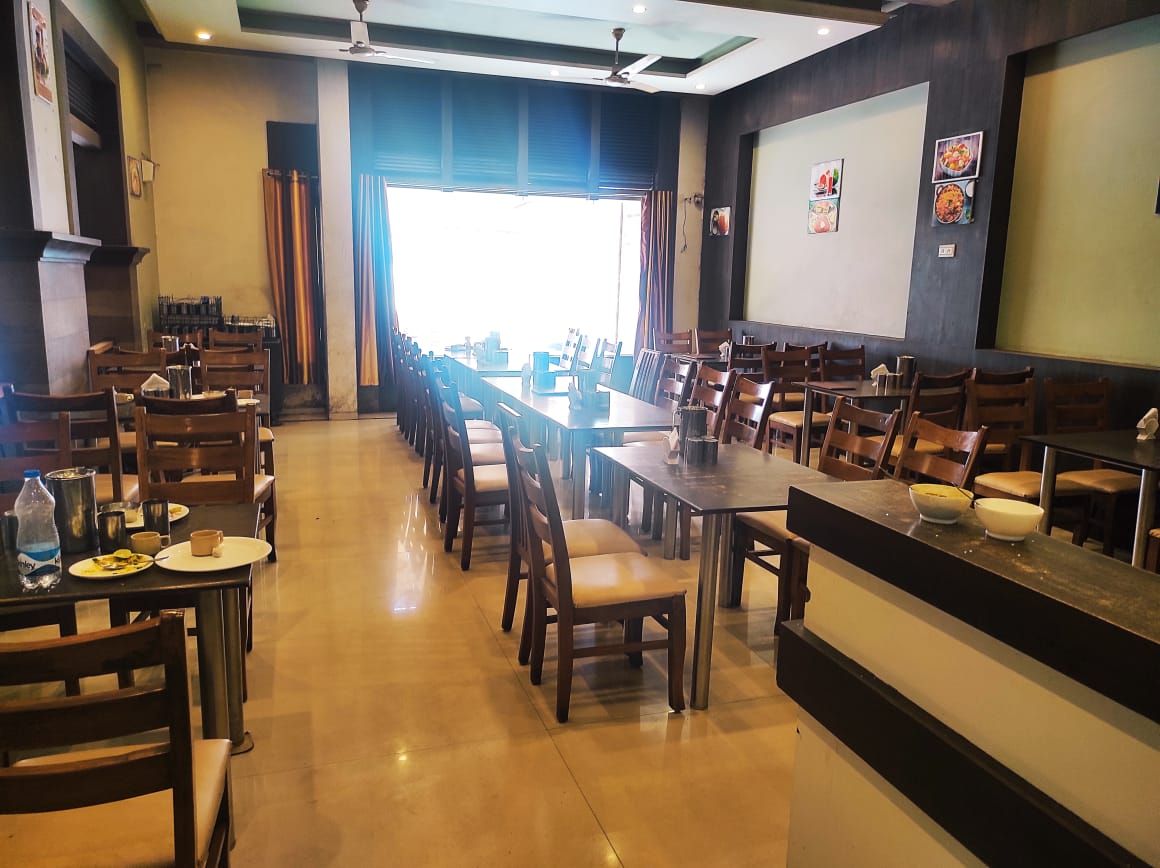 Food & Dining