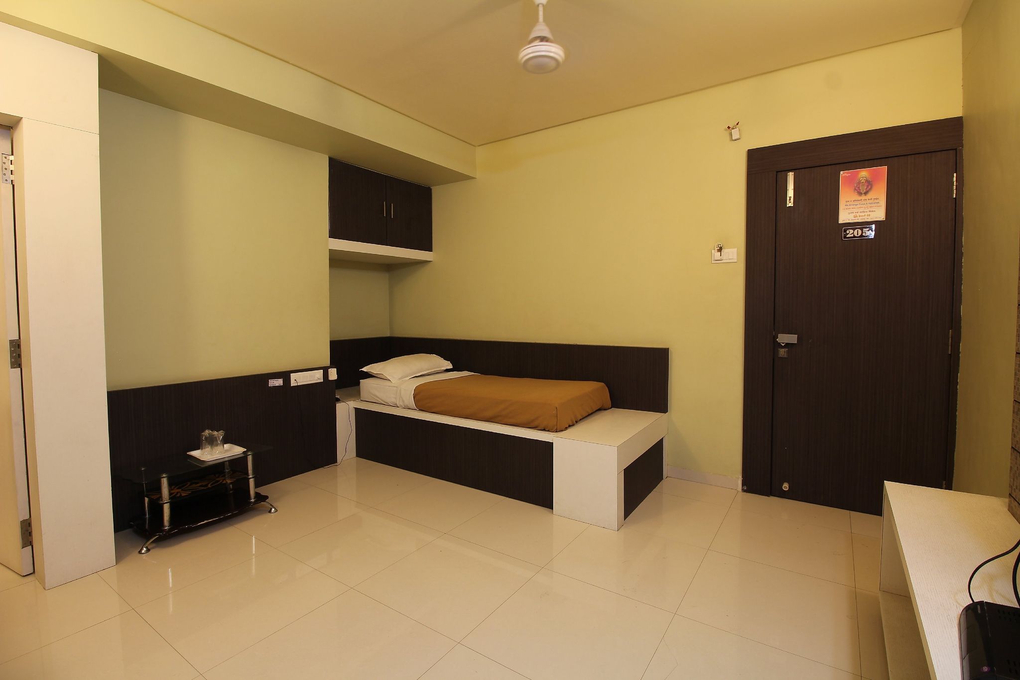 Suite AC ROOM