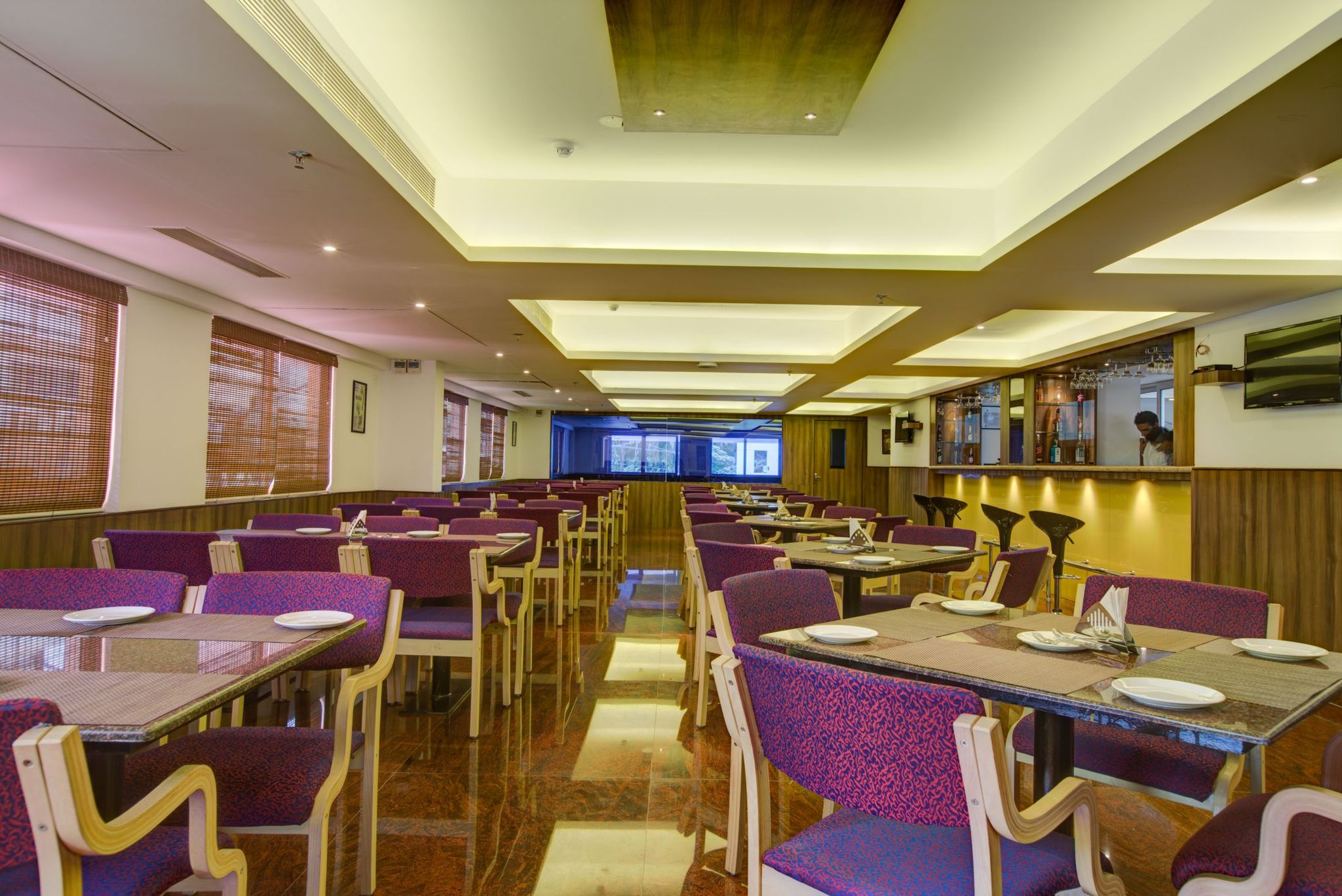 Food & Dining