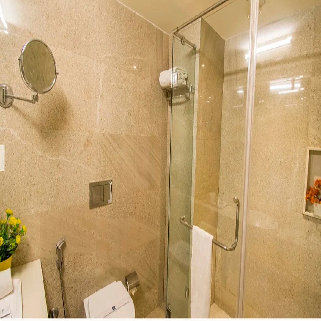 V Hotel V Comfort 11