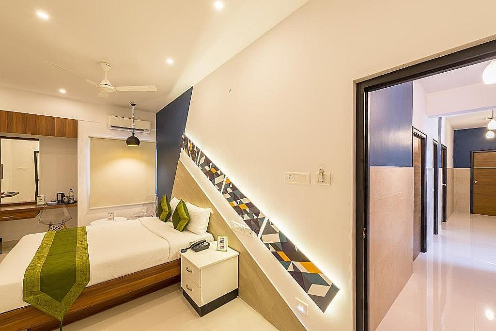 Treebo Corner Stay Deluxe Double Room 2