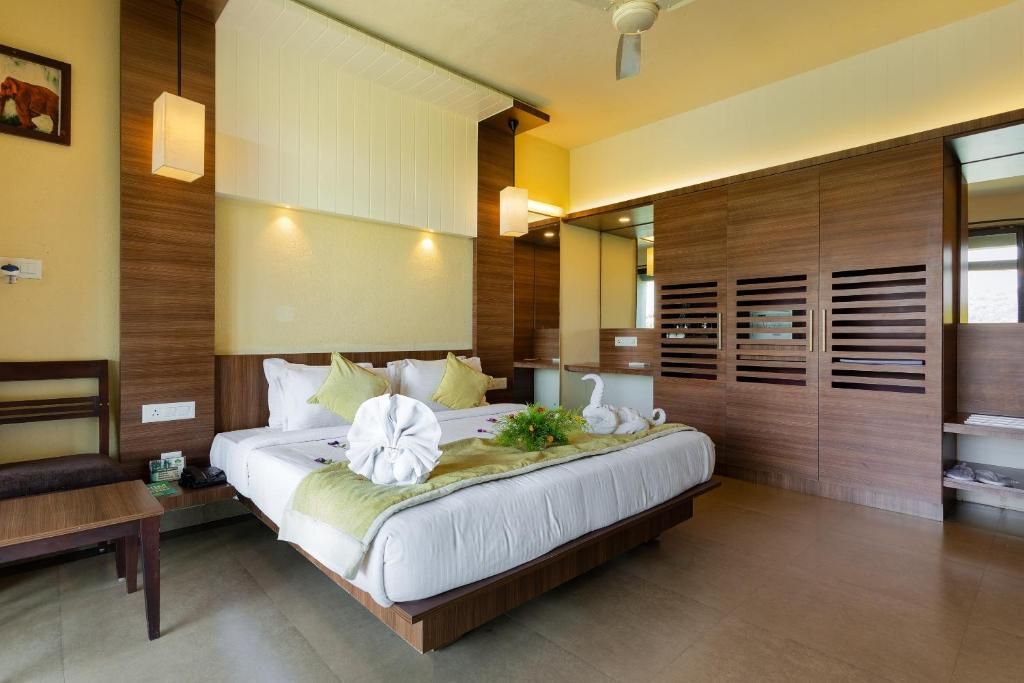 The Mountain Courtyard Thekkady Tamarind with Balcony