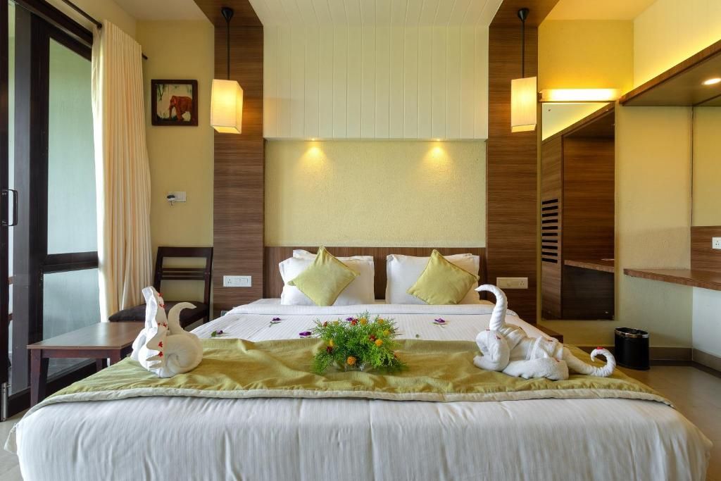 The Mountain Courtyard Thekkady Tamarind with Balcony 3