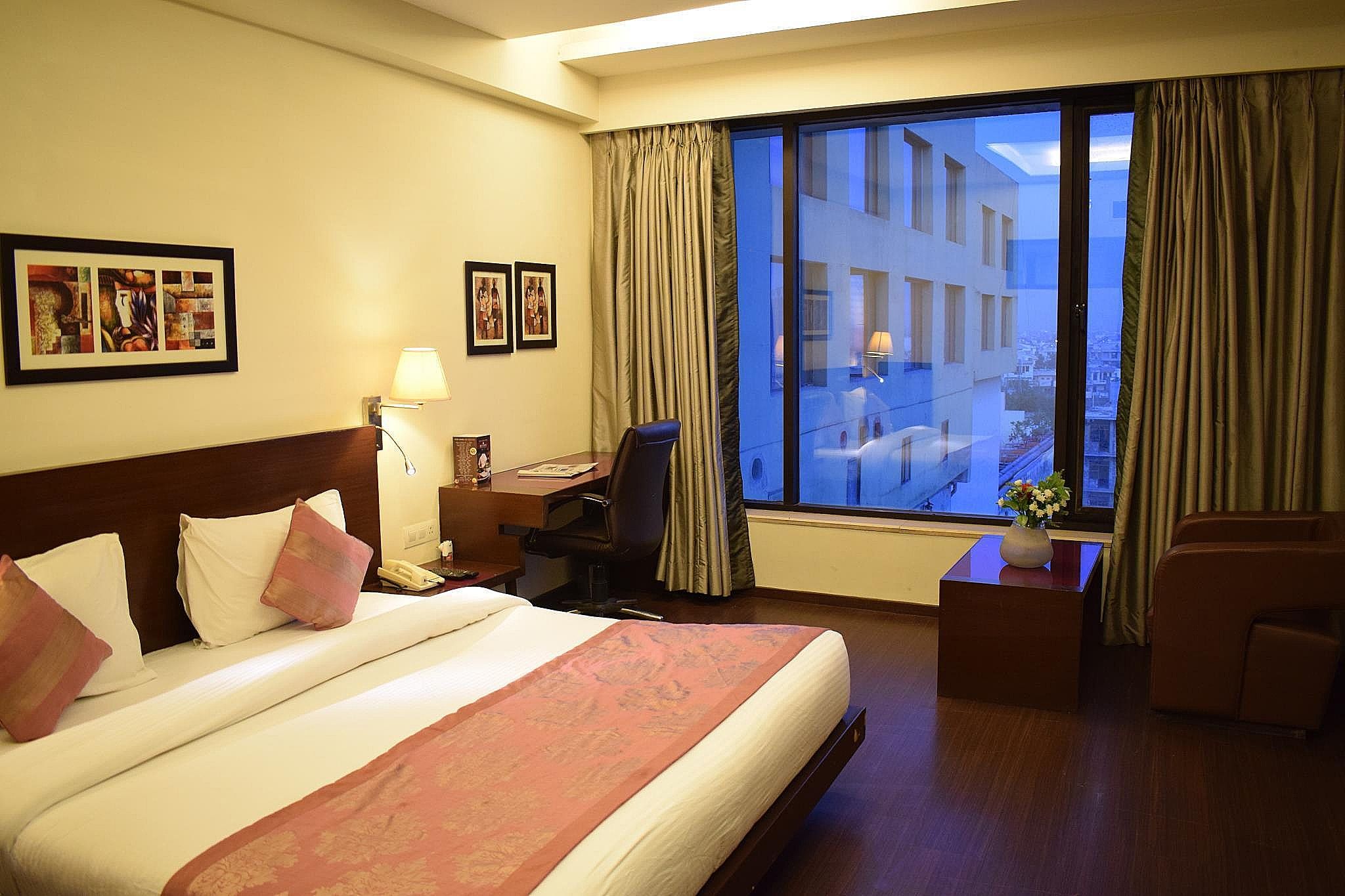 Hotel Sewa Grand Deluxe Room 4