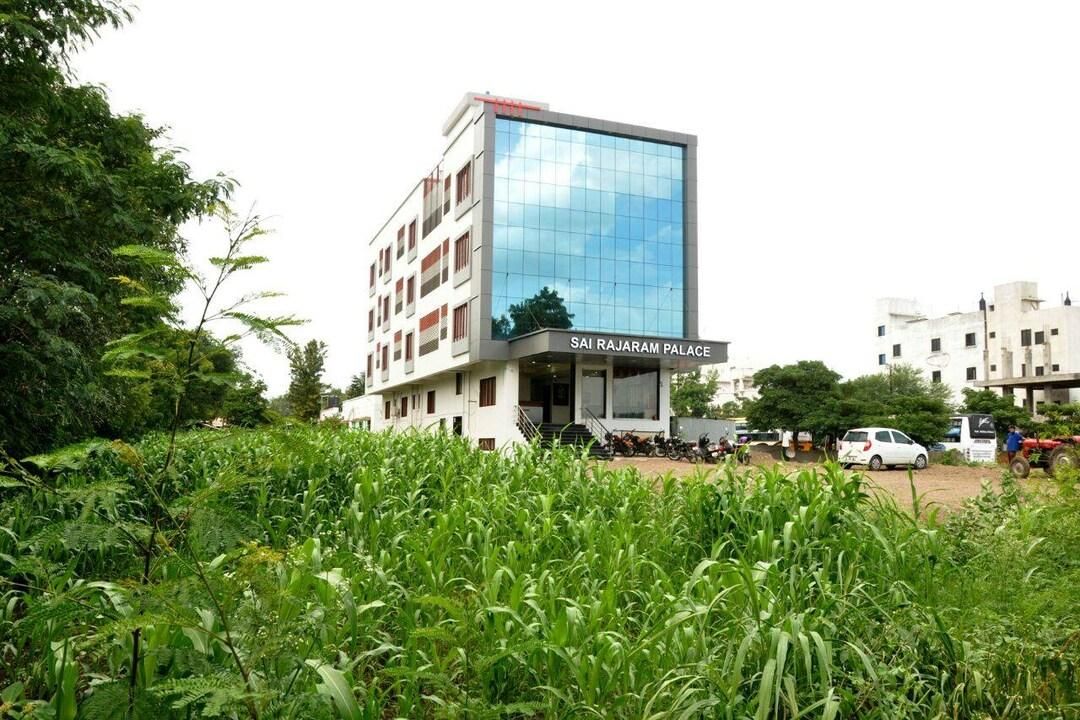 Deluxe Triple Room (No a, c)