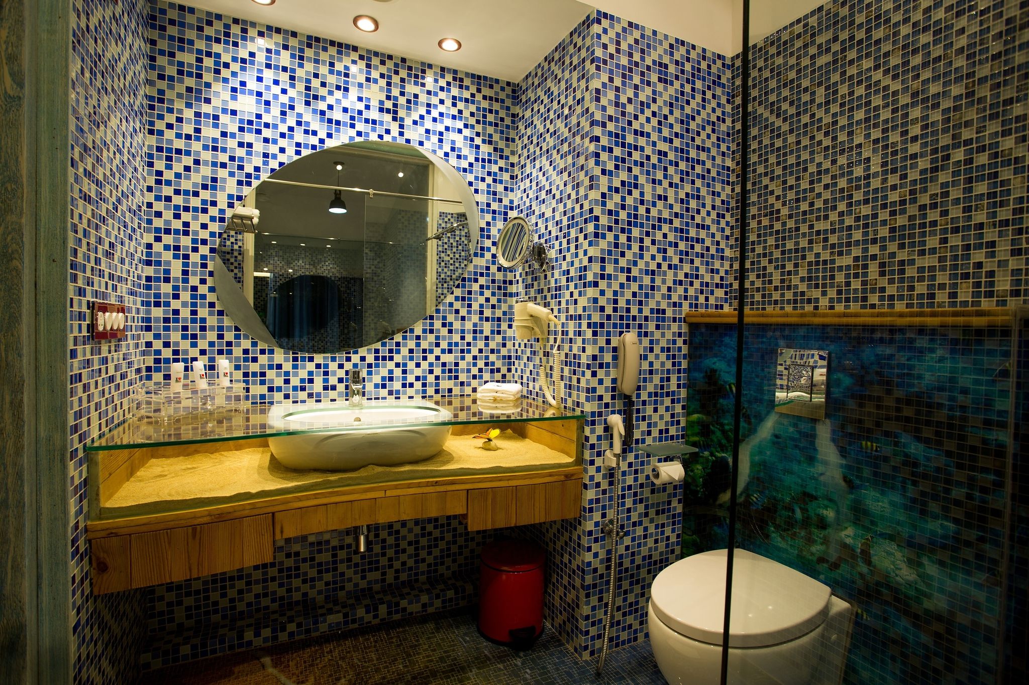 I Love Bell Bottoms Deluxe Room 8