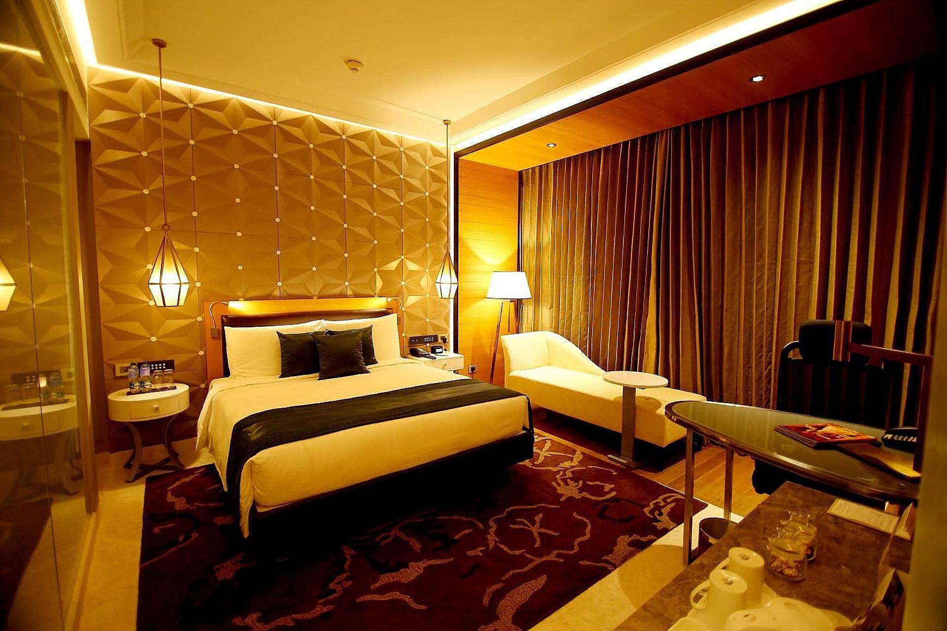 Business Class Room