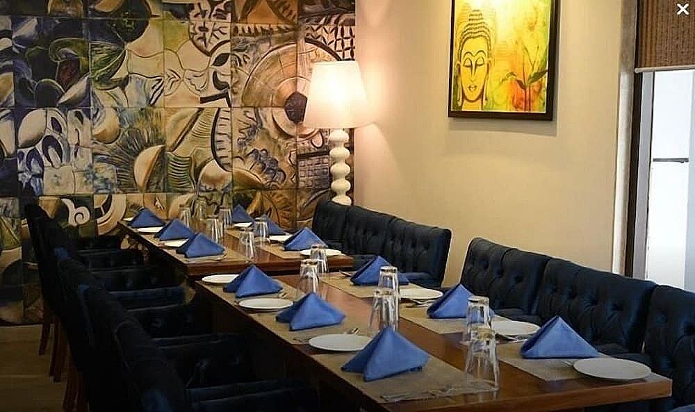 undefined Hotel Mandarin Square 8