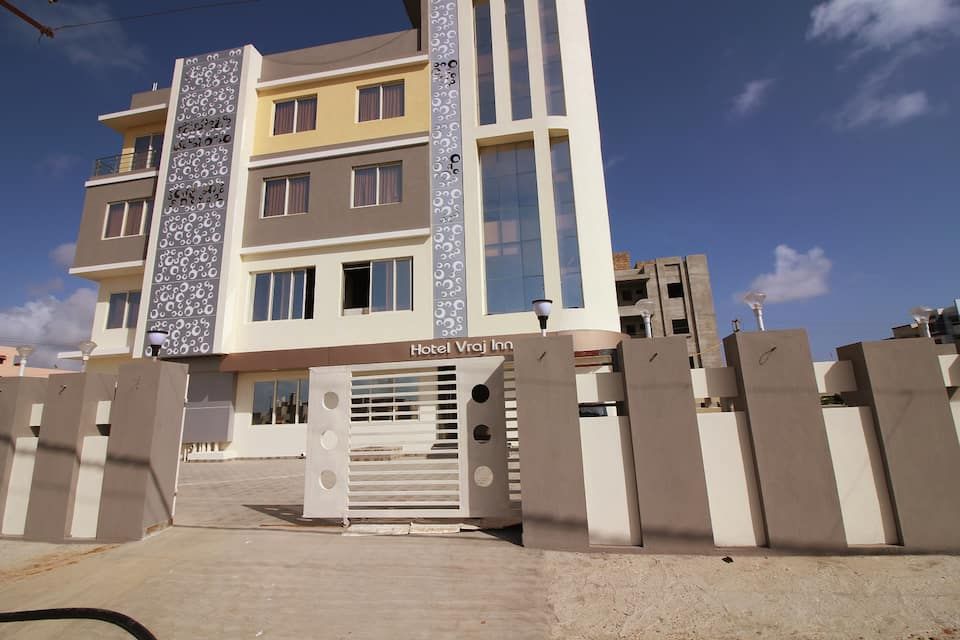 undefined Hotel Vraj Inn