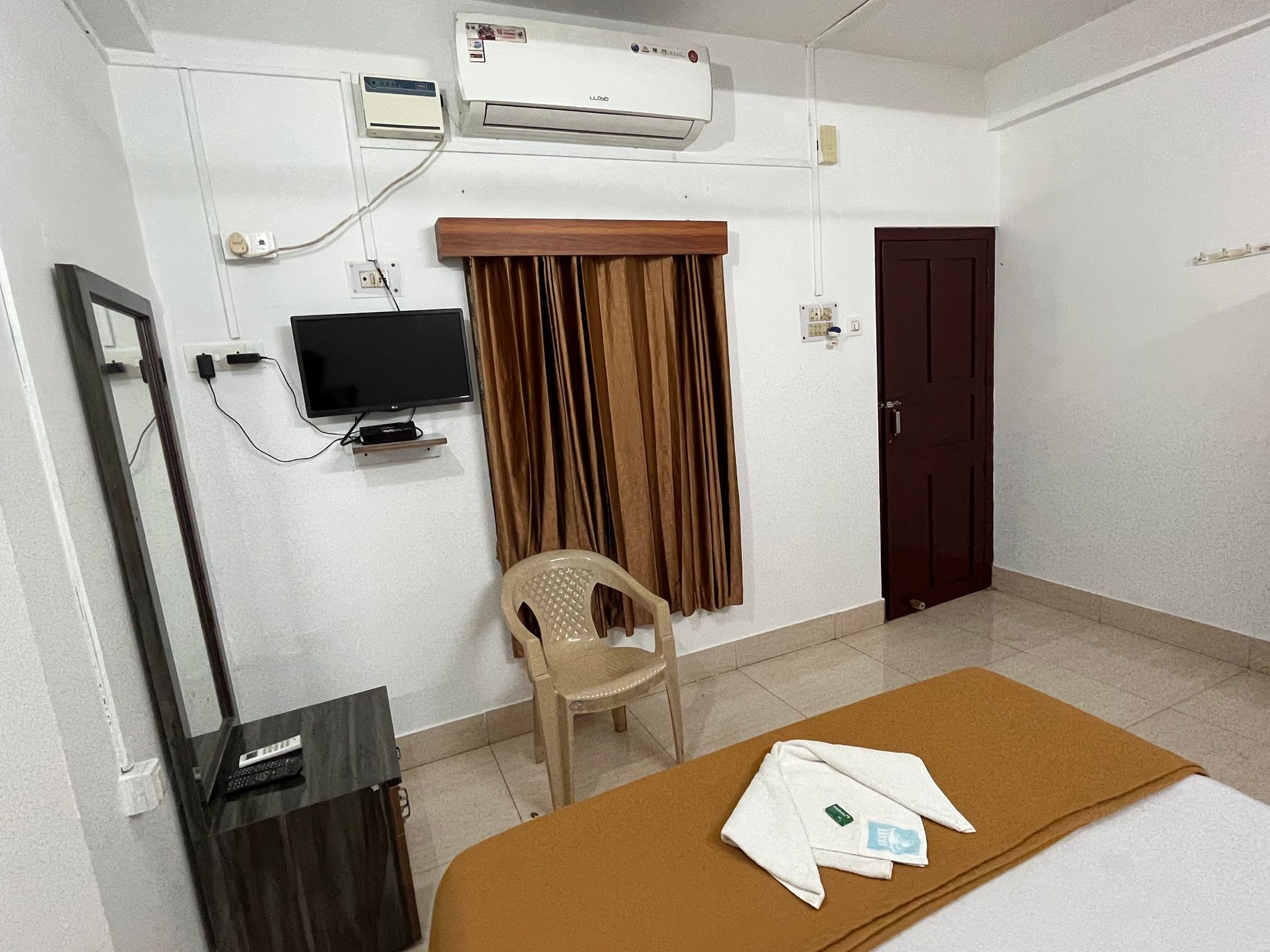 Hotel Rajadeepam Non AC Room 14
