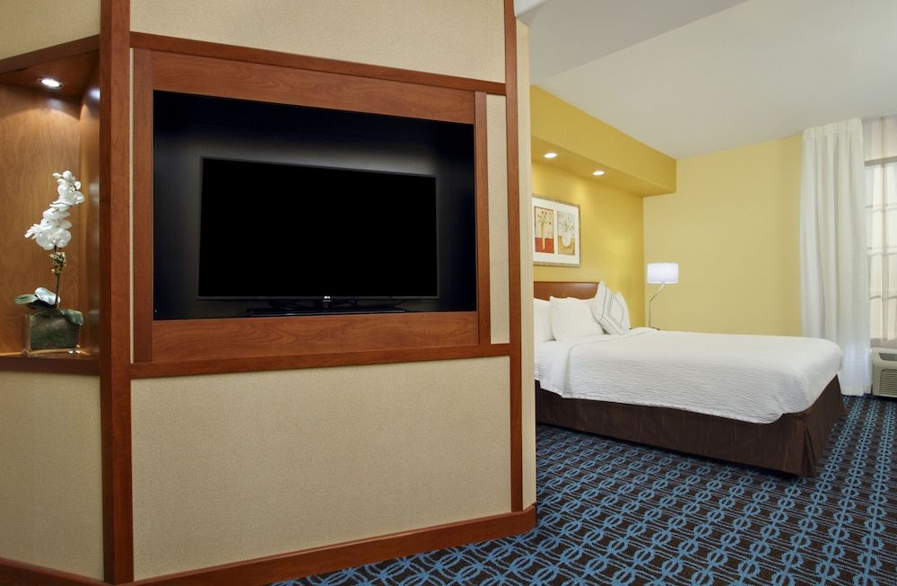 Standard Room, 1 King Bed with Sofa bed, Non Smoking