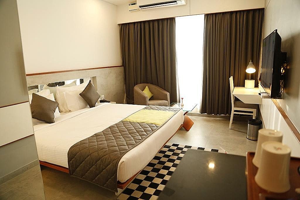 Shivas Gateway DELUXE ROOM 17