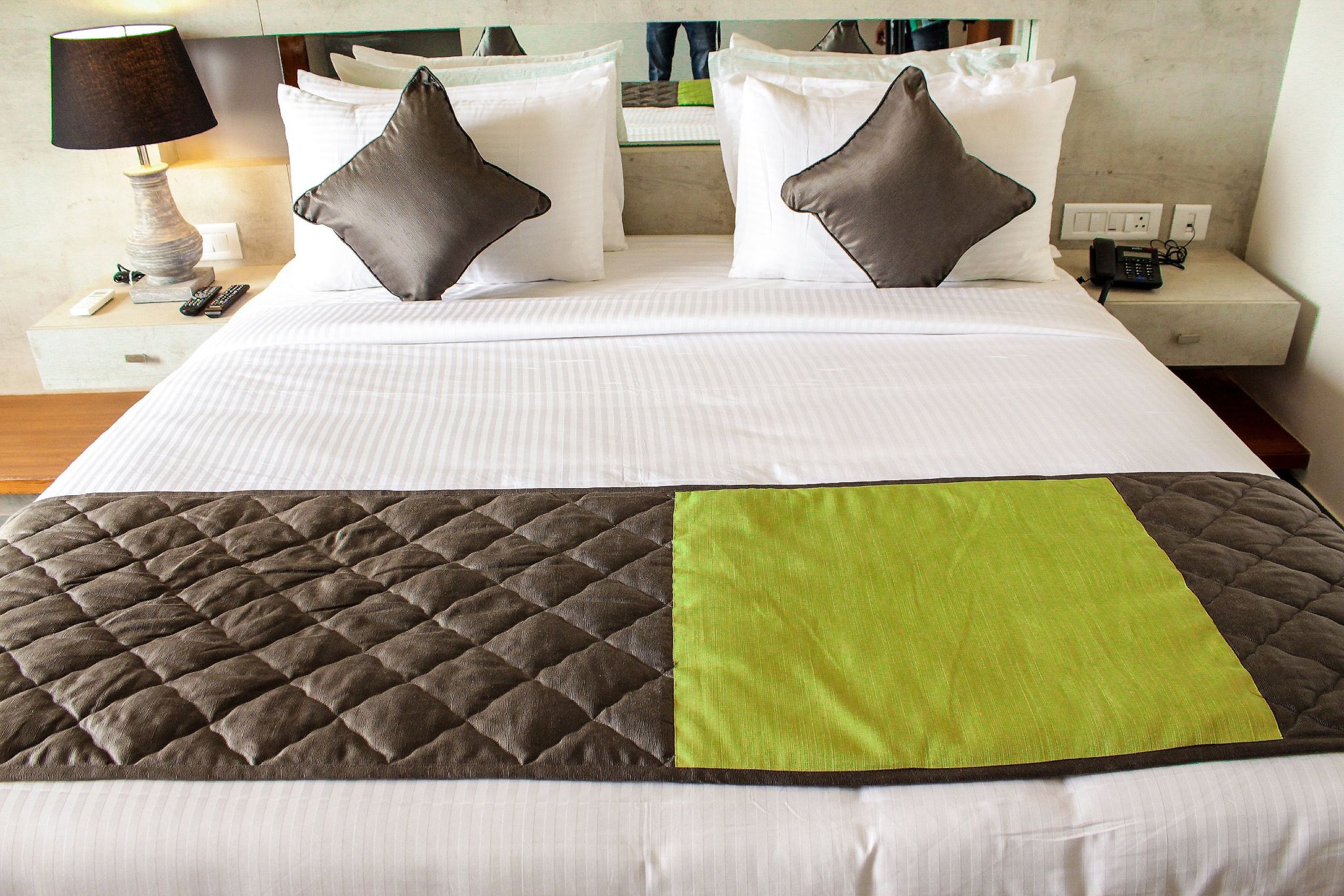 Shivas Gateway DELUXE ROOM 21