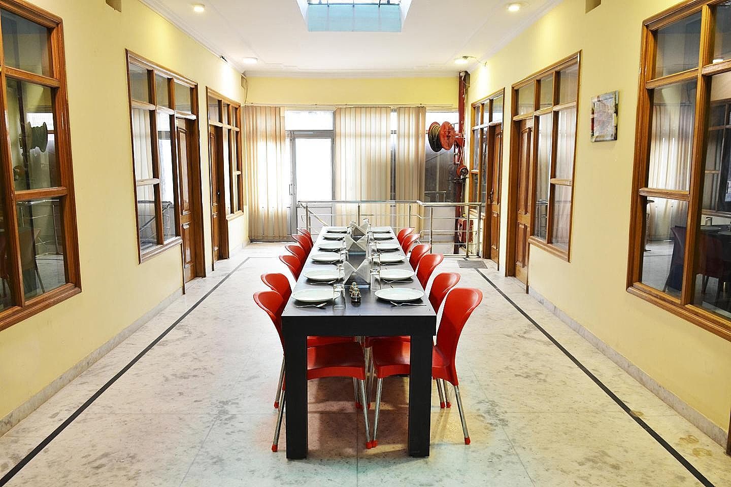 undefined Hotel Dove 9