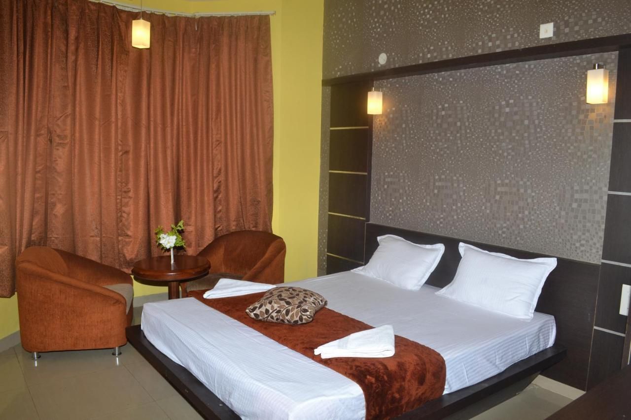 Deluxe Room AC Room