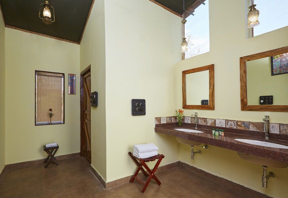 undefined WelcomHeritage Jungle Home 7