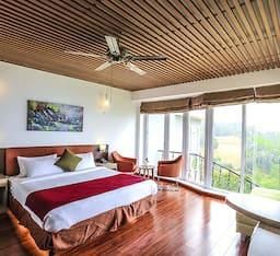 Hill View Room