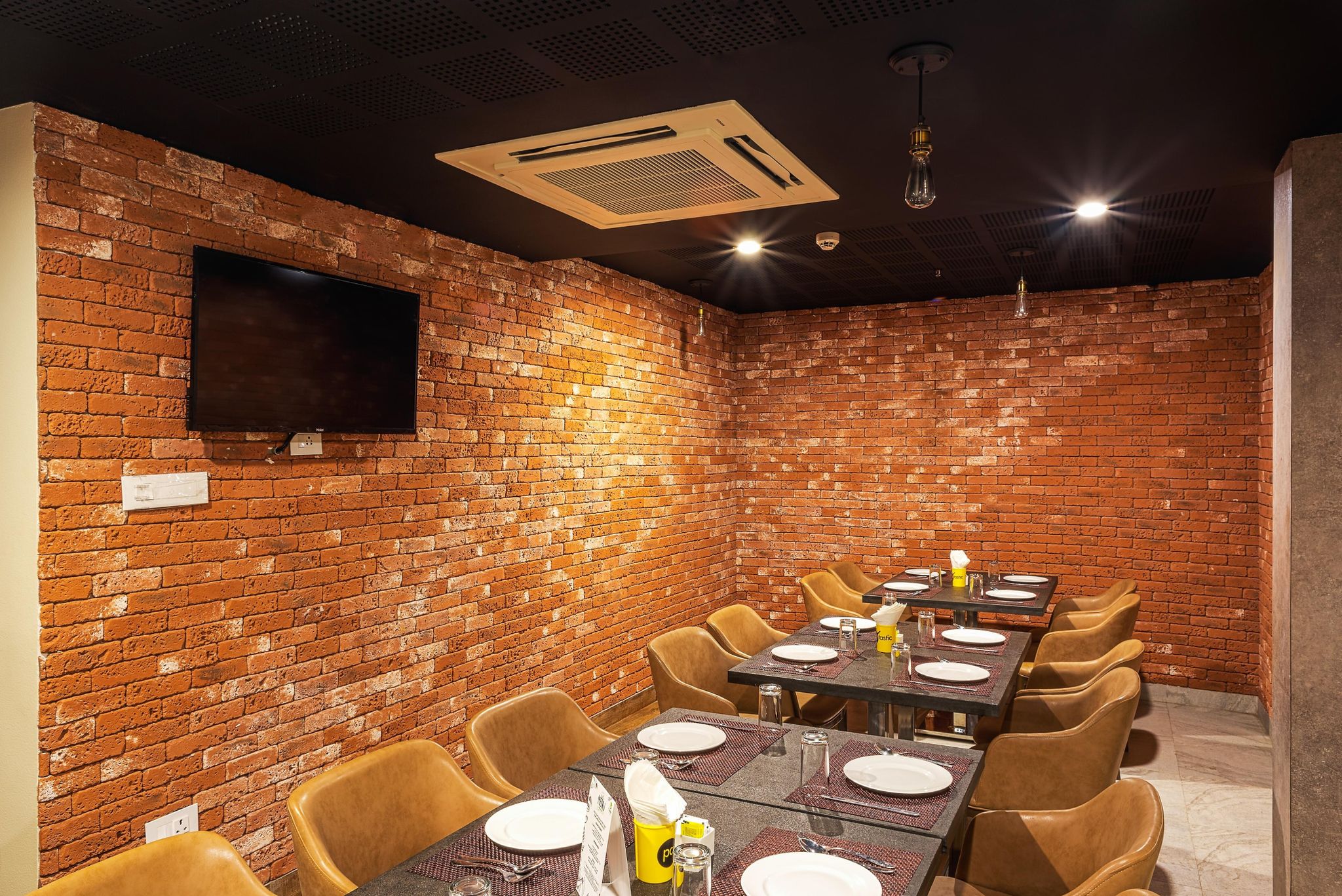Food & Dining