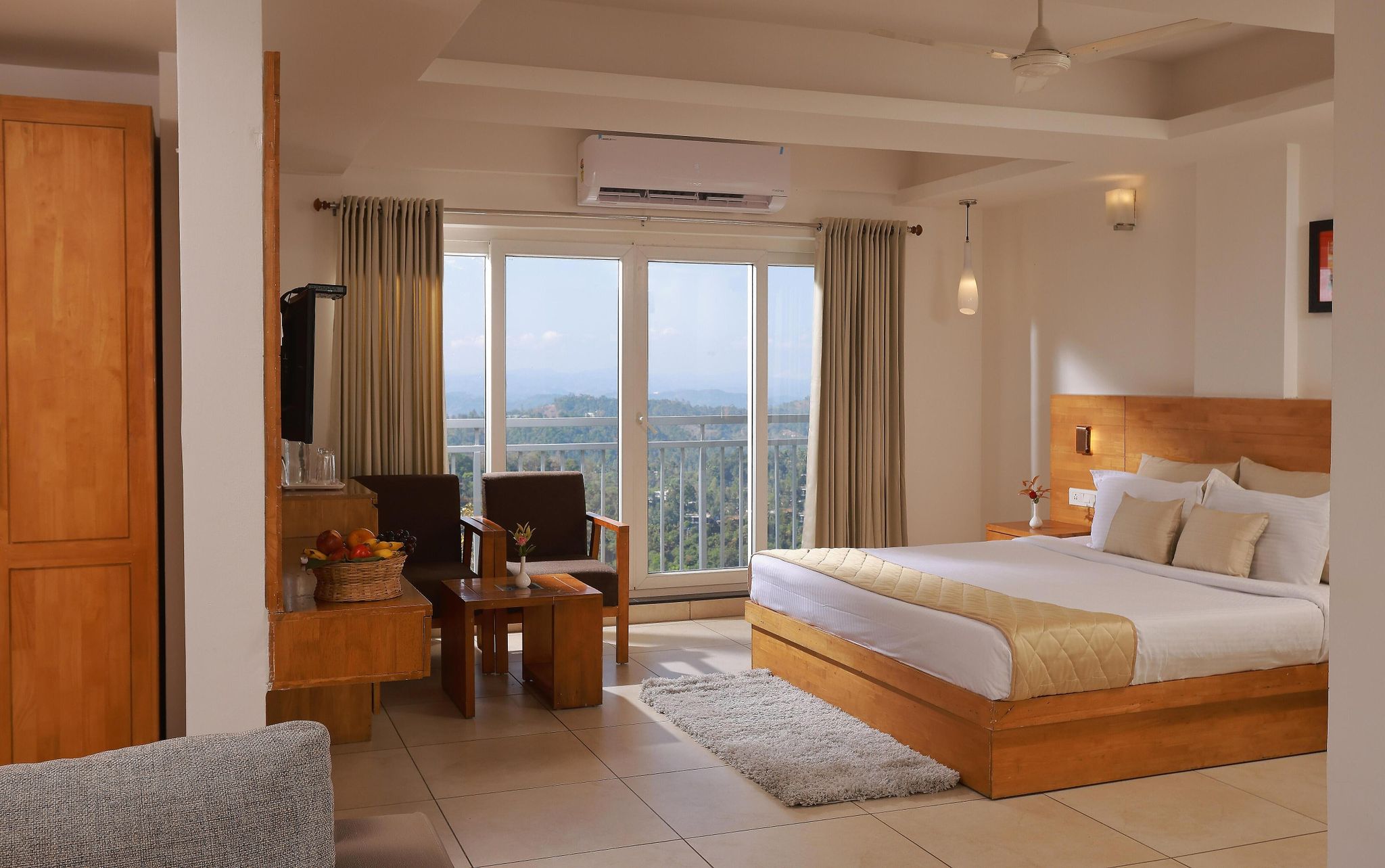 Executive Suite