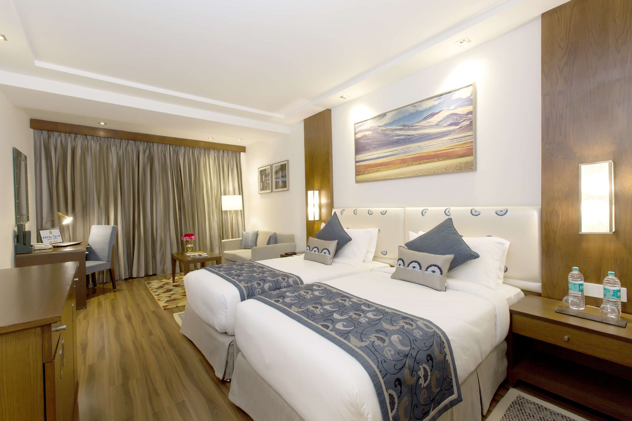 Inde Royal Tulip Kufri Luxury Room 4