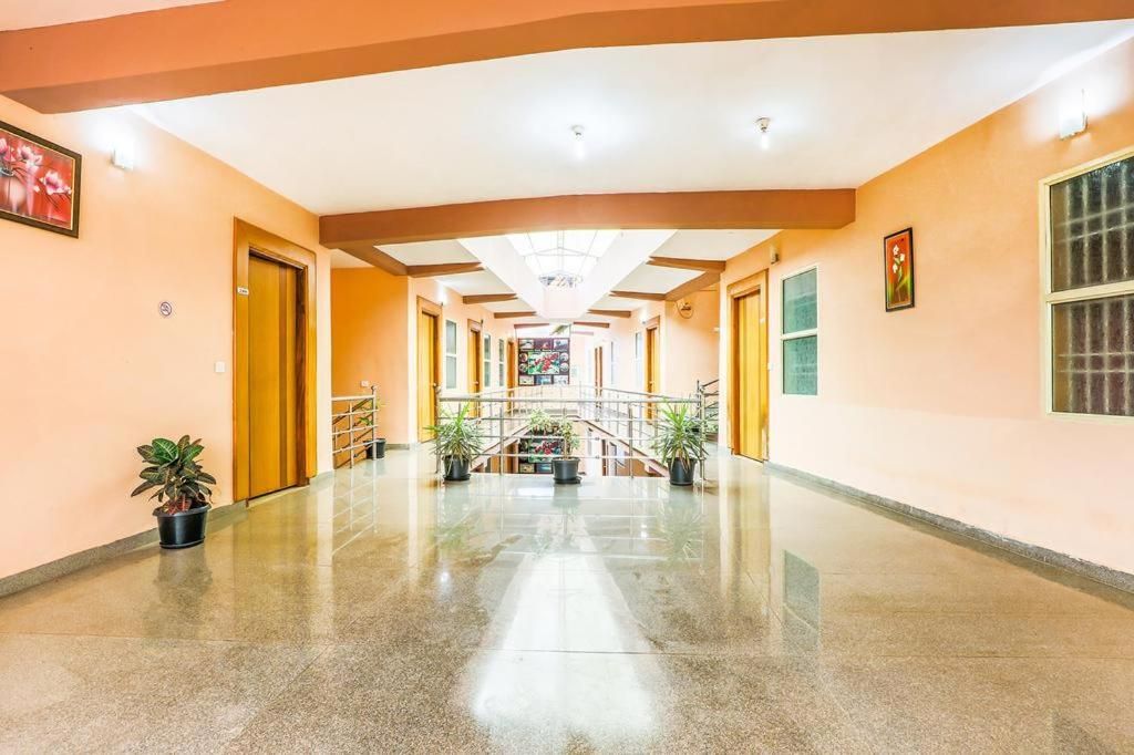 undefined Hotel City Comforts 4