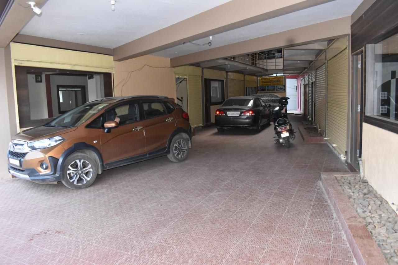 undefined Hotel City Comforts 6