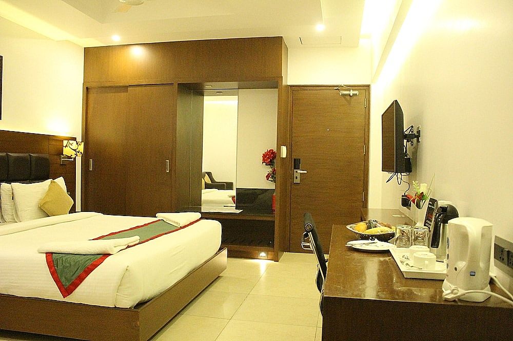 Hotel Nk Grand Park Airport Hotel Executive Room 6