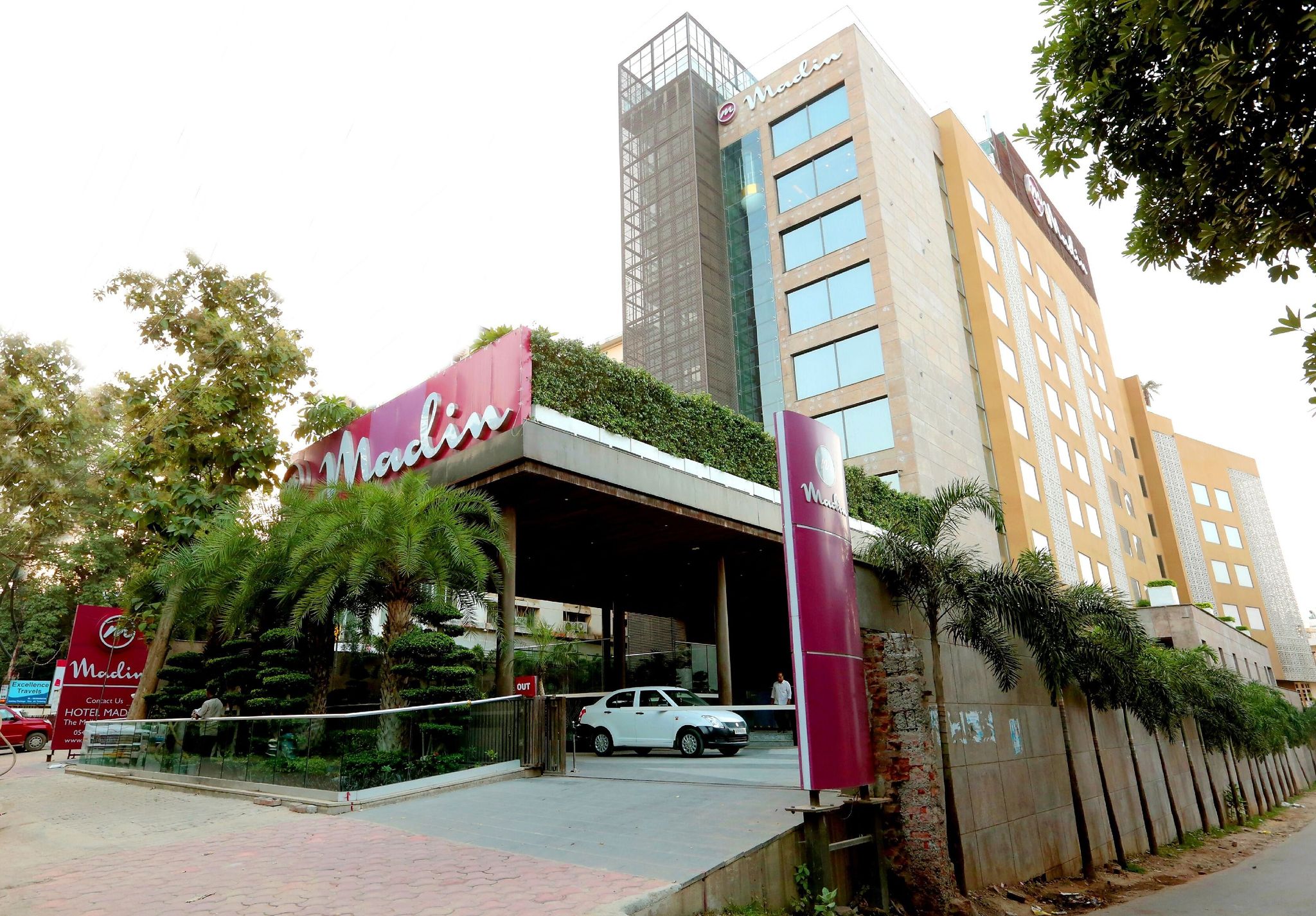 Hotel Madin