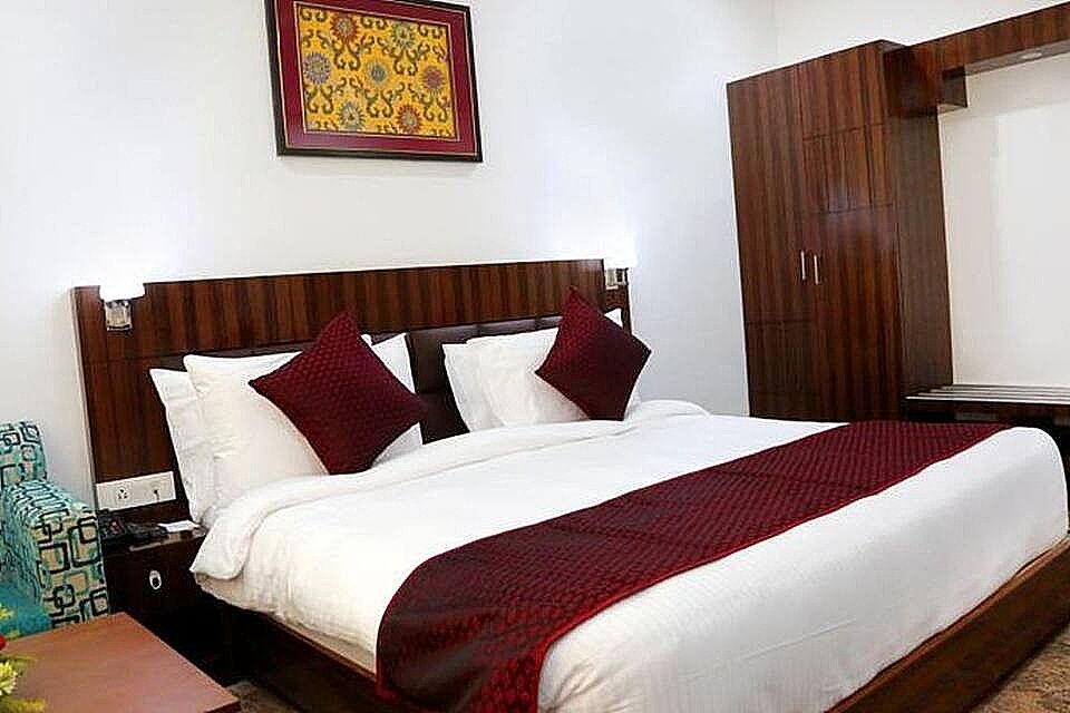 Hotel Silk City Executive Room, 2 Twin Beds, Smoking, City View 2