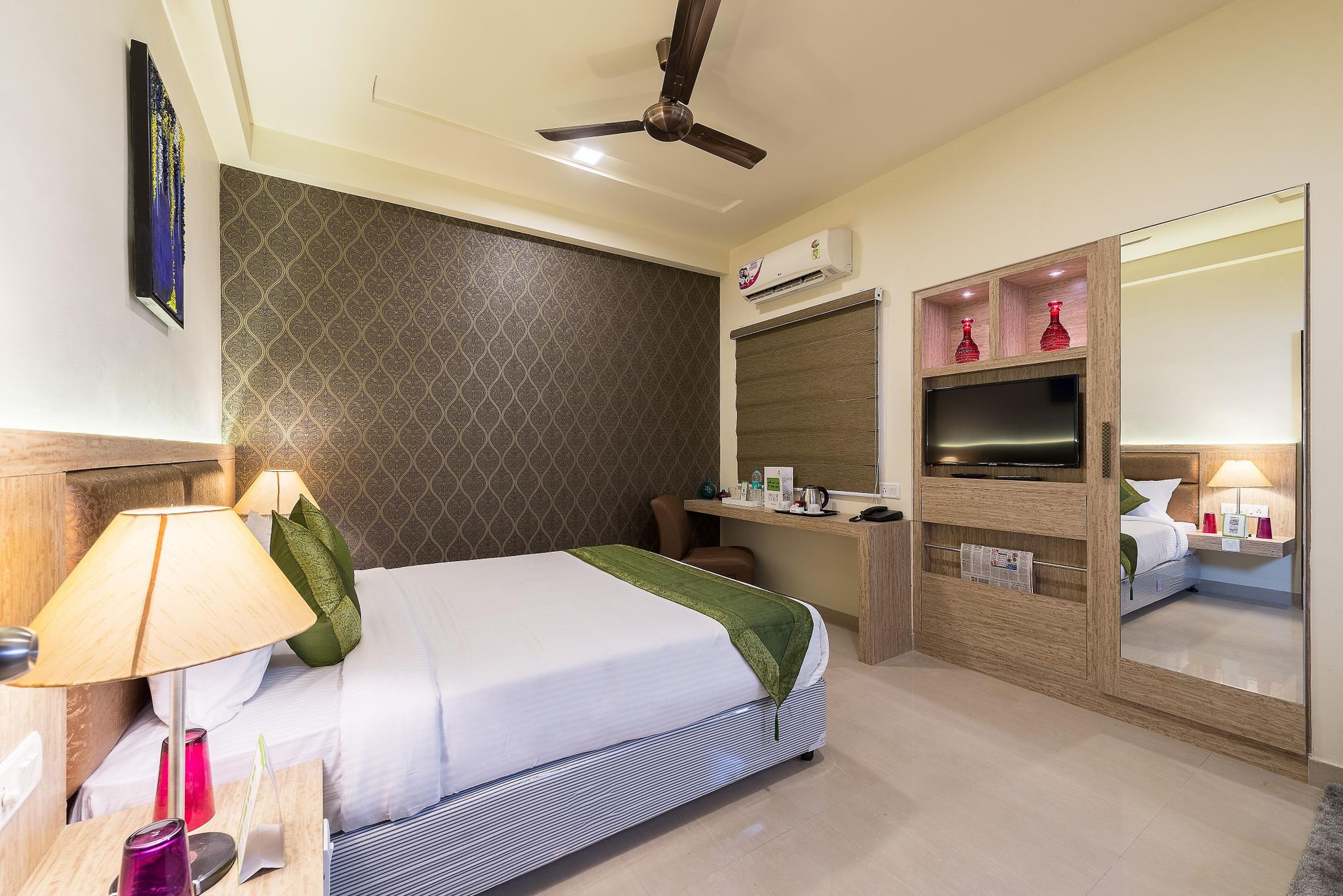 Treebo Nestlay Casa Deluxe Double Room 5