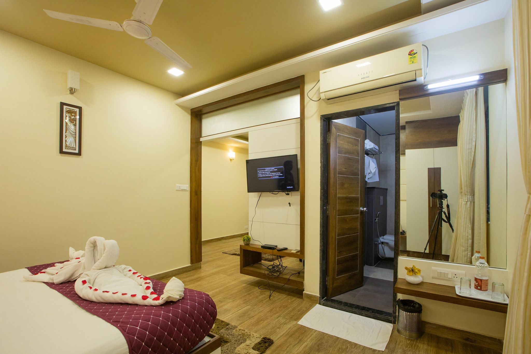 undefined Hotel RK Renaissance 8