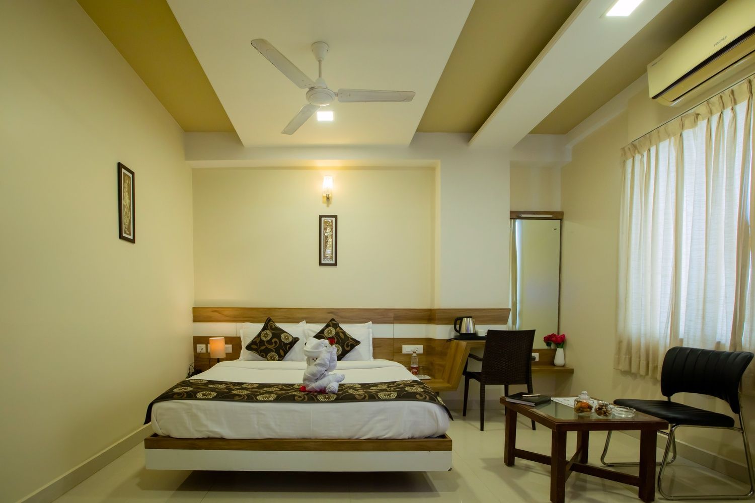 Hotel RK Renaissance Superior AC Room