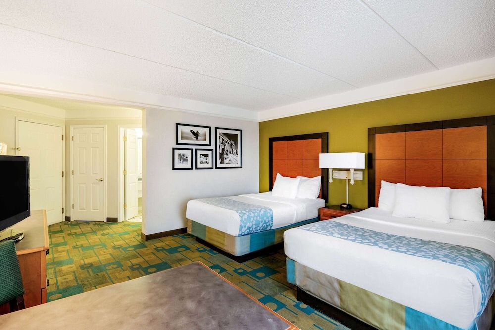Deluxe Room, 2 Double Beds, Non Smoking