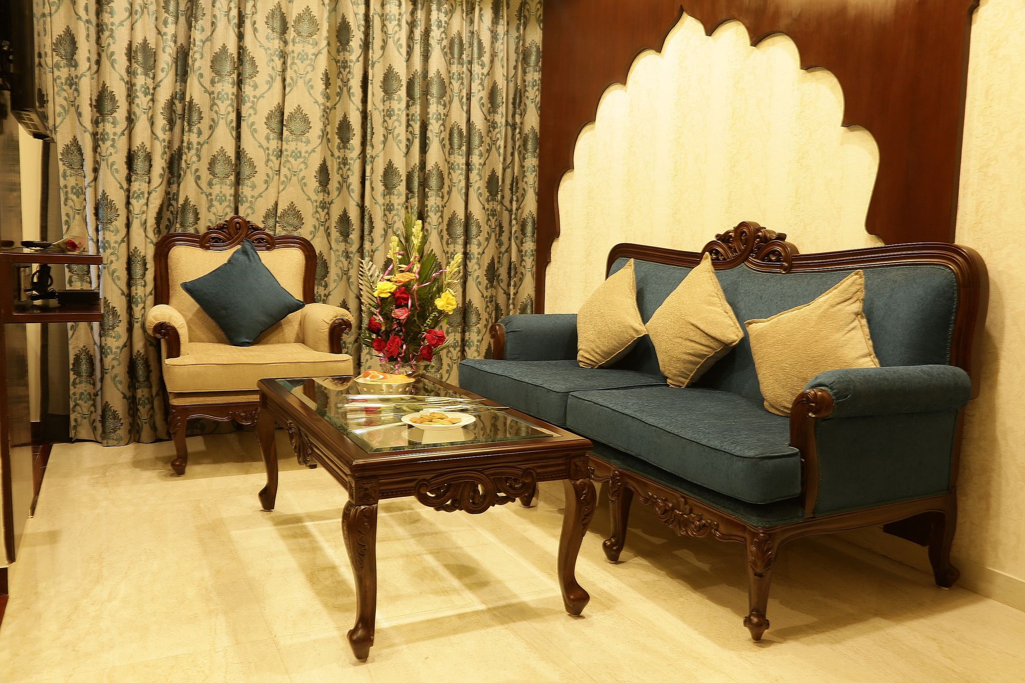 Luxury Suite with Double Bed and City view