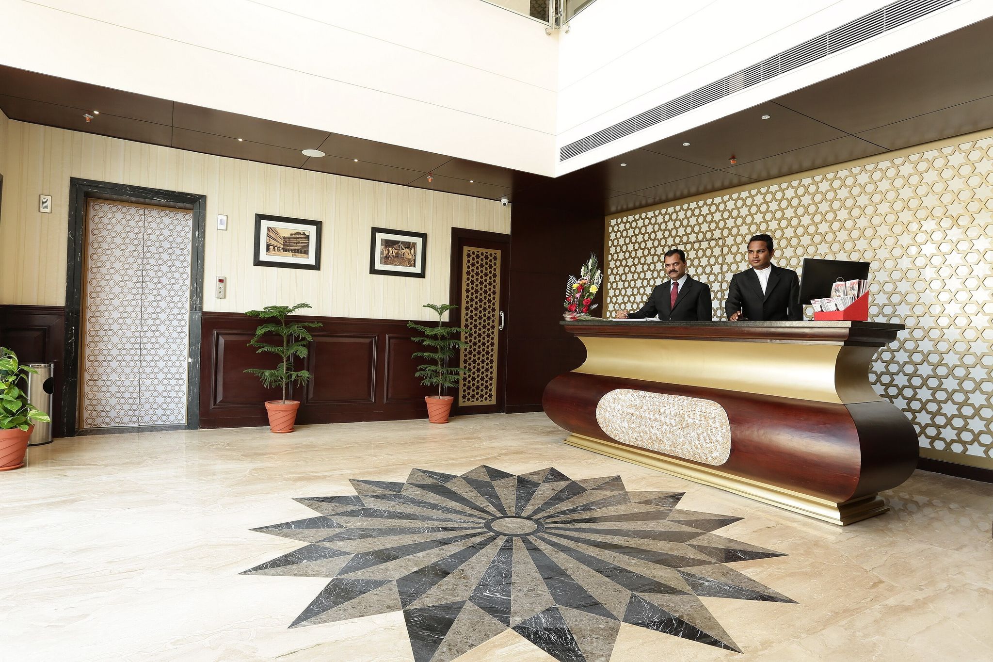 undefined Comfort Inn Sapphire by Inde Hotels 4