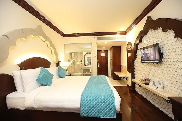 undefined Comfort Inn Sapphire by Inde Hotels 5