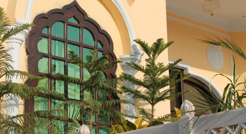 Hotel Exterior