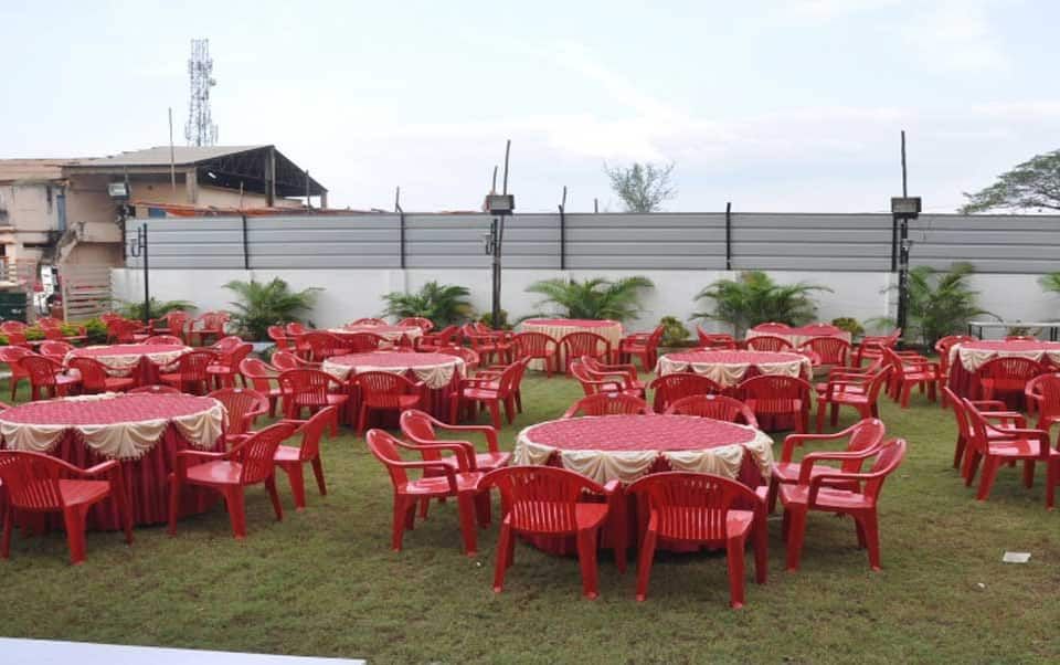 Food & Dining
