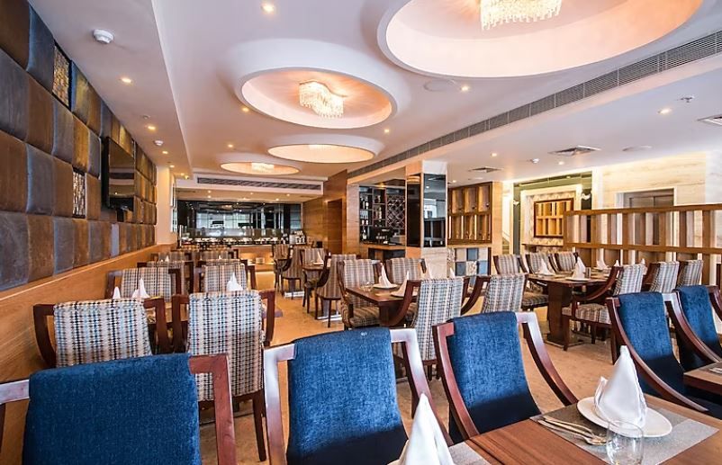 undefined Glades Hotel 4