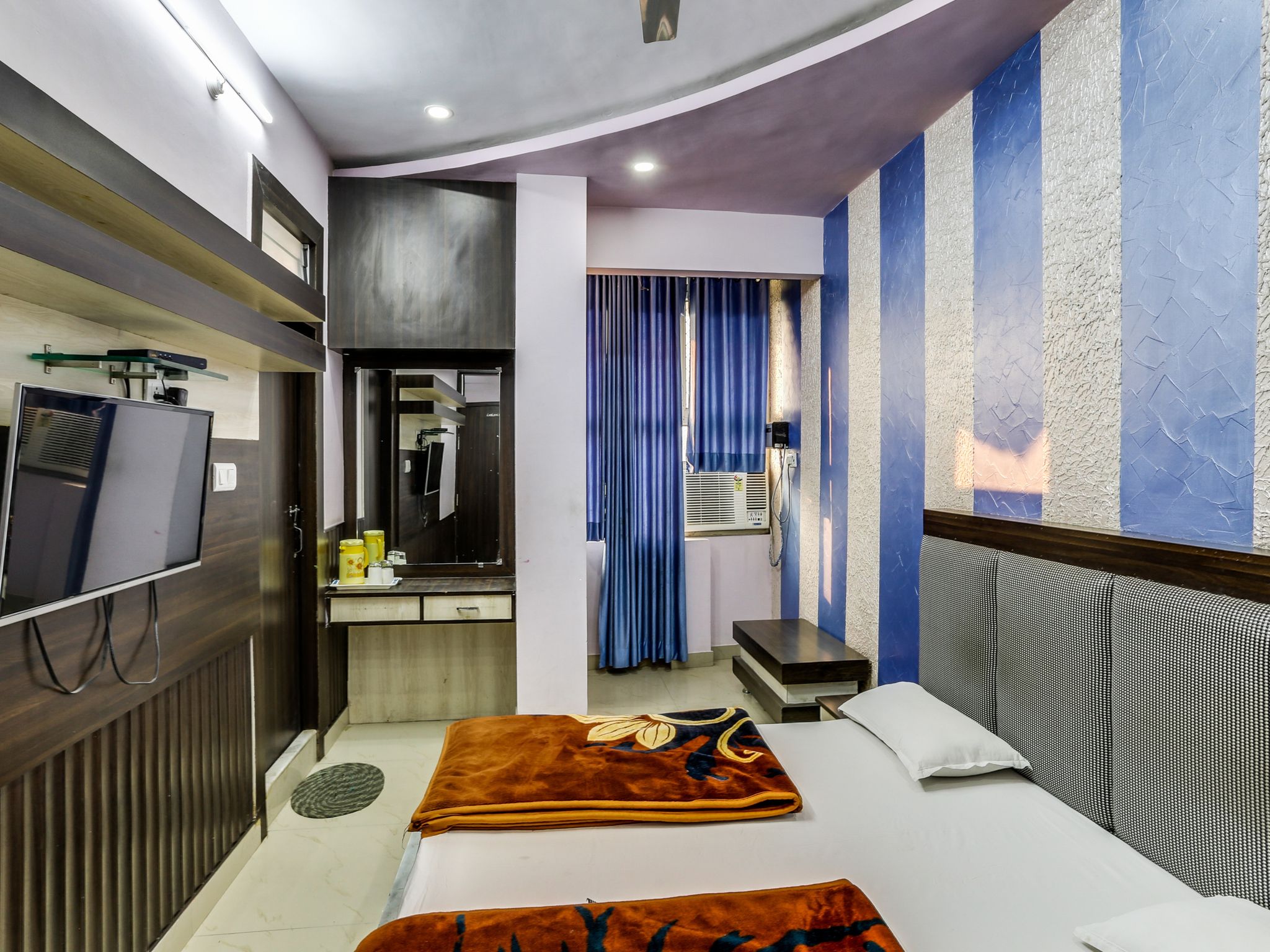Hotel Singh Regency